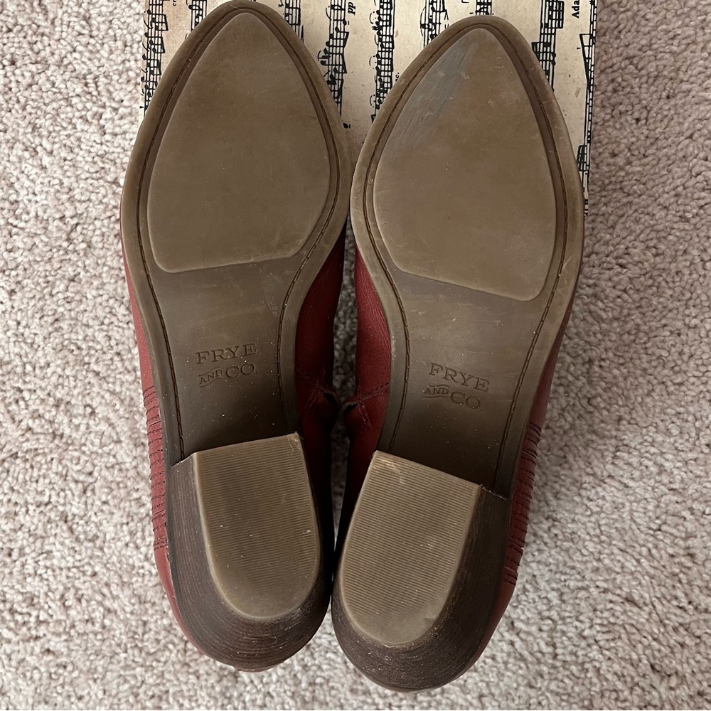 Frye Leather Chelsea Bootie - Picture 5 of 9